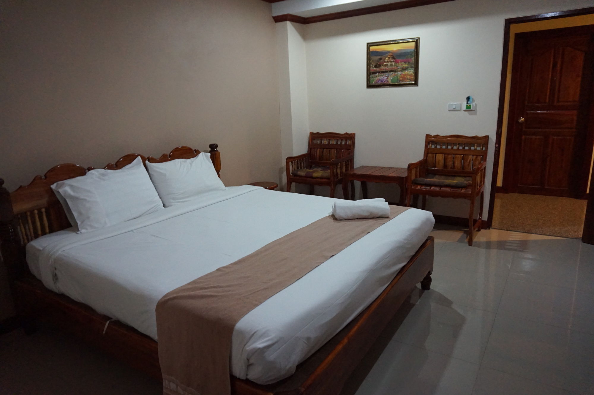 Np Residence Nakhon Phanom Esterno foto