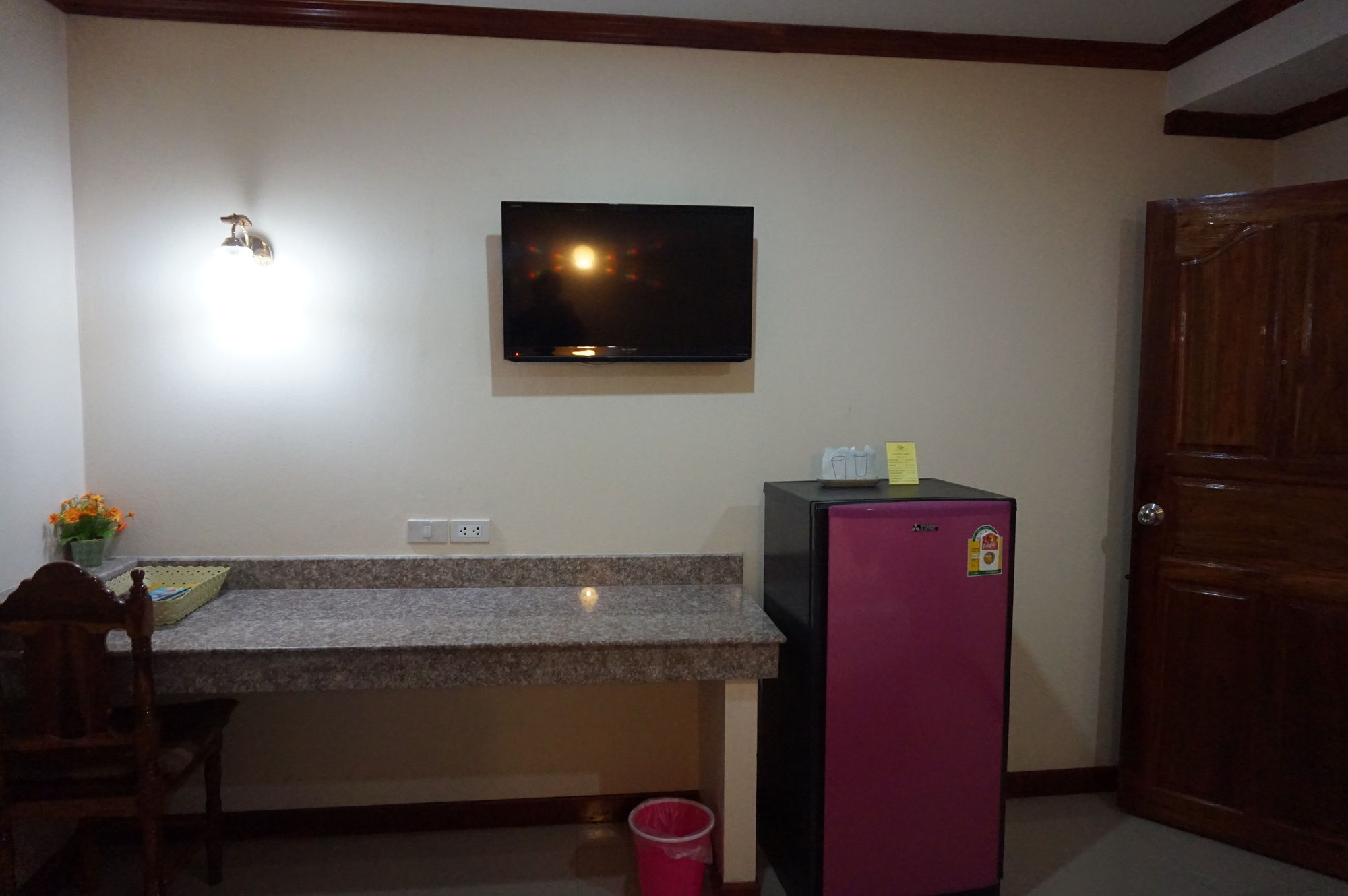 Np Residence Nakhon Phanom Esterno foto