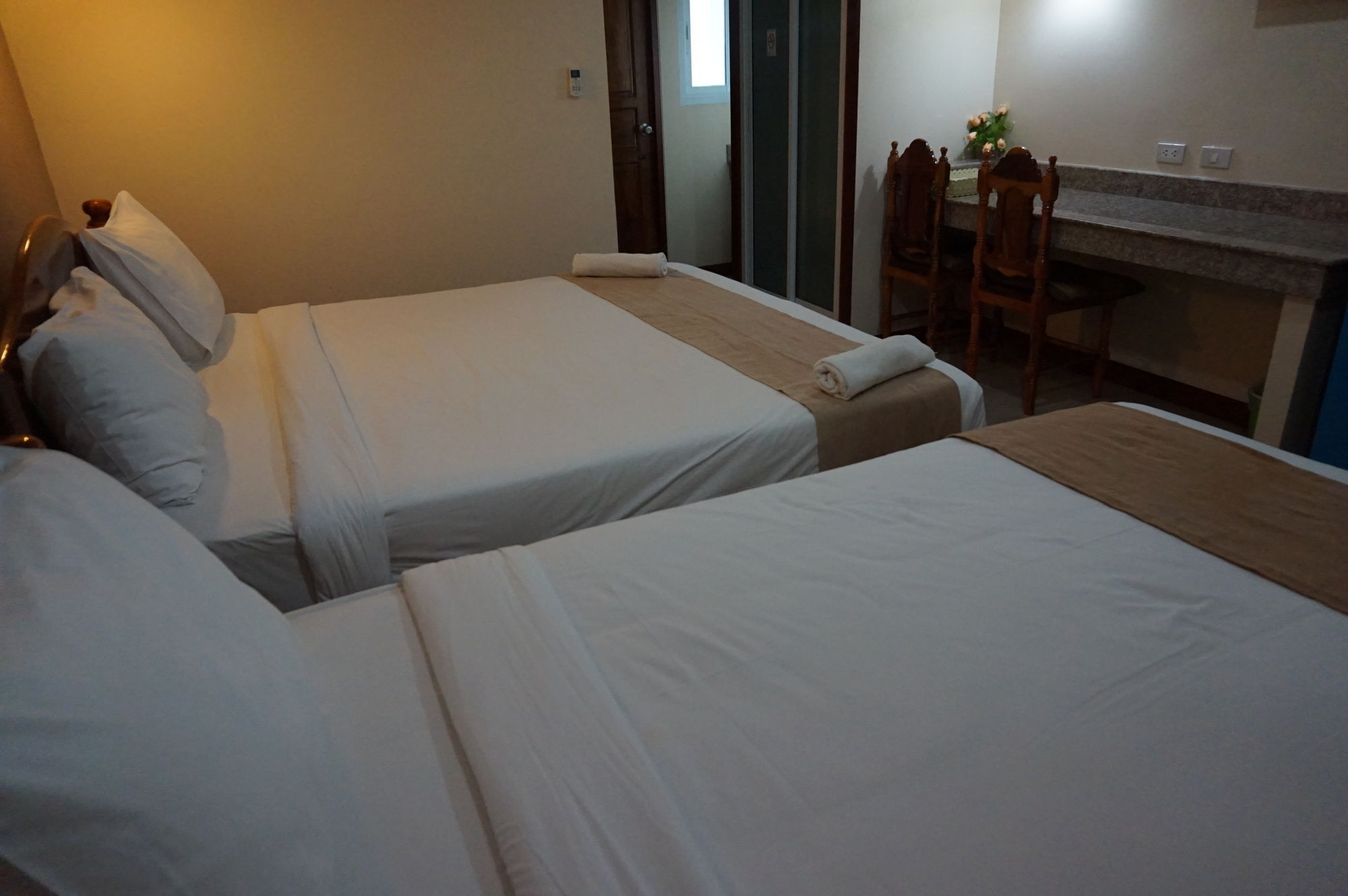Np Residence Nakhon Phanom Esterno foto