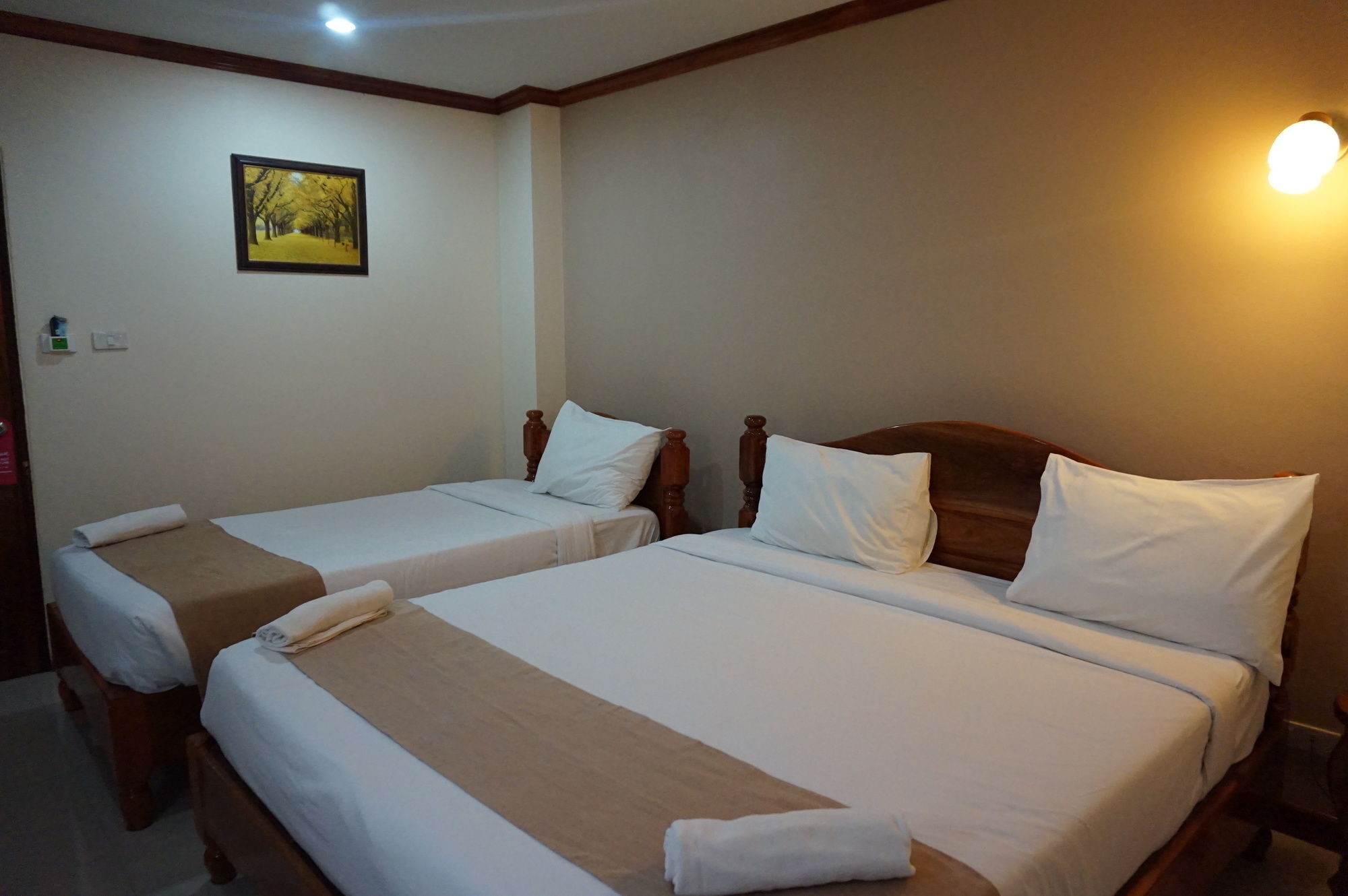 Np Residence Nakhon Phanom Esterno foto