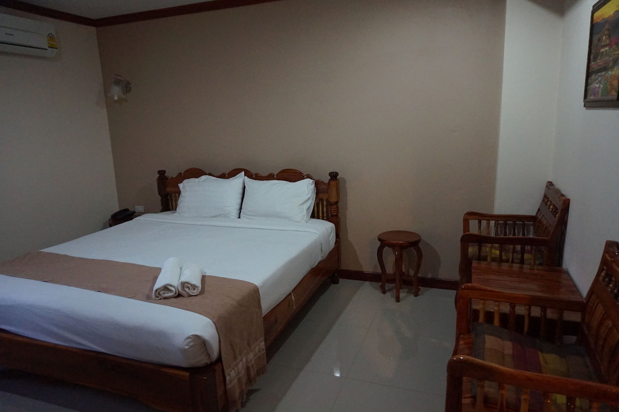 Np Residence Nakhon Phanom Esterno foto